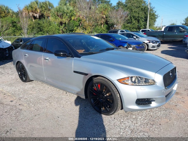 2011 JAGUAR XJ SAJWA2GE1BMV06695 Photo 0