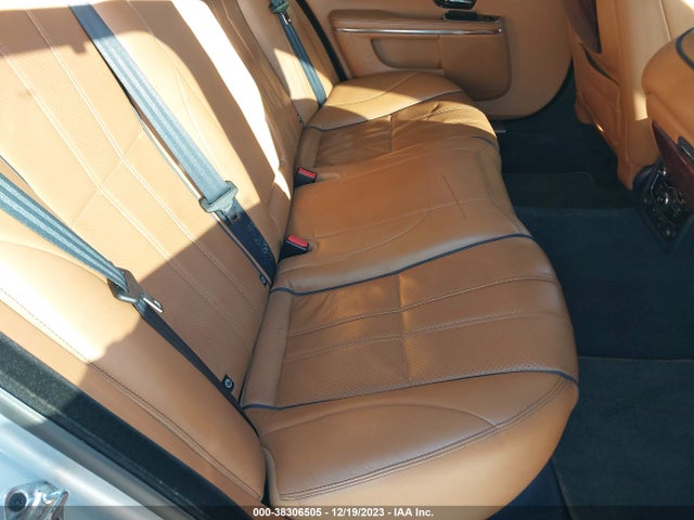 2011 JAGUAR XJ SAJWA2GE1BMV06695 Photo 7