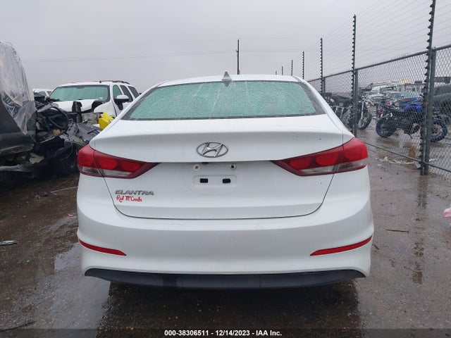 Hyundai ELANTRA SE 2017 5NPD84LF5HH008370 Image 17