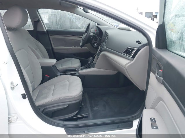 Hyundai ELANTRA SE 2017 5NPD84LF5HH008370 Image 5