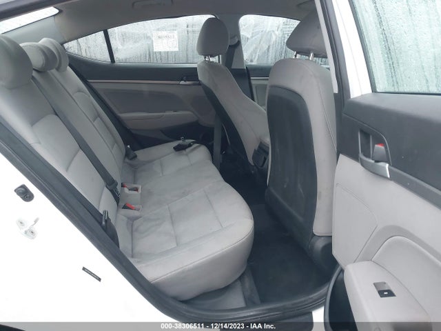 Hyundai ELANTRA SE 2017 5NPD84LF5HH008370 Image 8