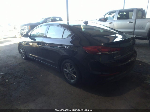 2017 HYUNDAI ELANTRA SE VIN: 5NPD84LF6HH124810