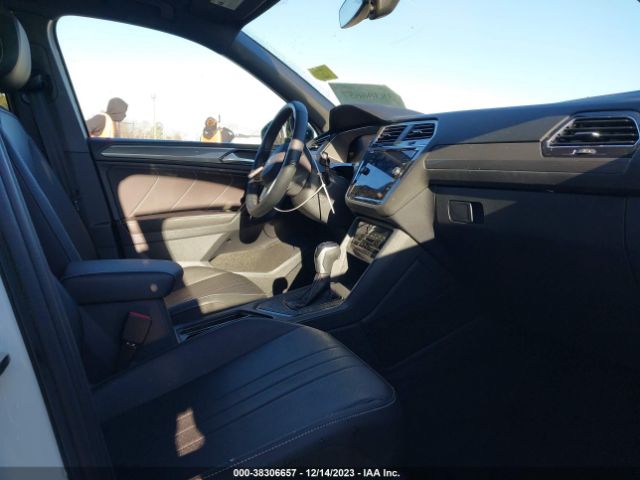 2023 VOLKSWAGEN TIGUAN 3VVCB7AX8PM017598 Photo 4