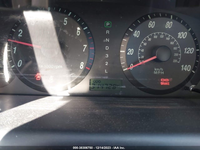 2004 HYUNDAI ELANTRA GLS/GT VIN: KMHDN46D94U893168