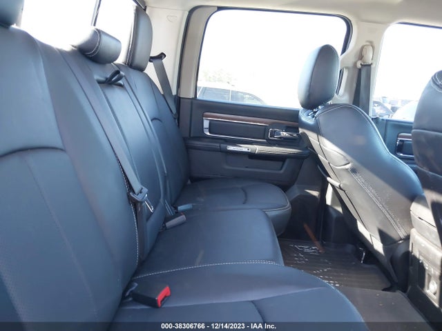 RAM 1500 Laramie  4x4 5'7 Box 2018 1C6RR7NT0JS163558 Image 8