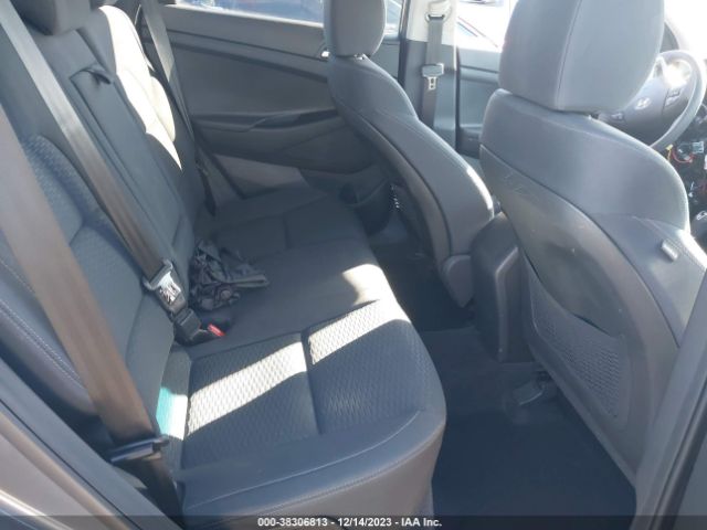 KM8J23A47KU860017 Hyundai TUCSON SE