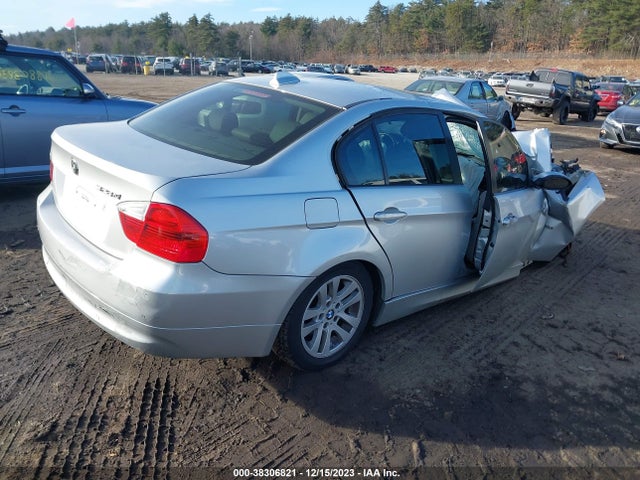 2007 BMW 328XI VIN: WBAVC93517KX54805