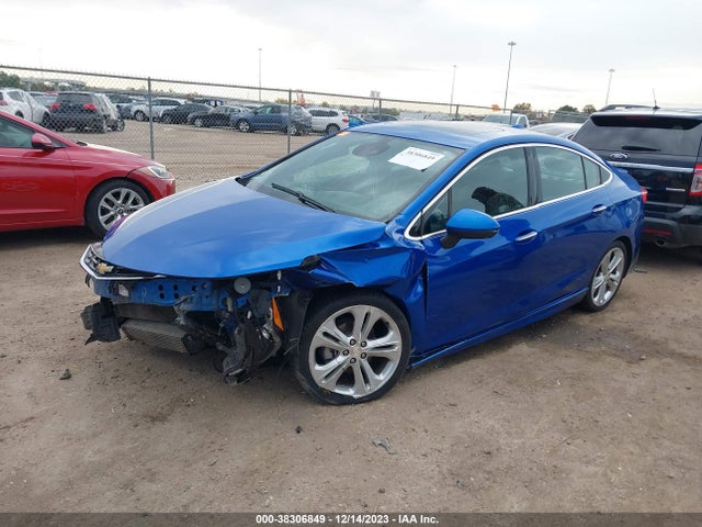 Chevrolet Cruze Premier Auto 2017 1G1BF5SM1H7163918 Image 2