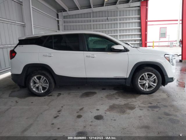 3GKALMEVXNL205864 GMC Terrain Fwd Sle