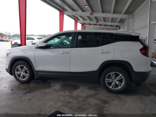 3GKALMEVXNL205864 GMC Terrain Fwd Sle