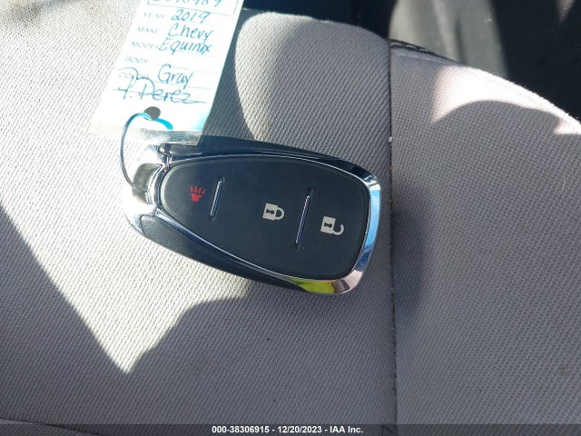 Chevrolet EQUINOX LS 2019 3GNAXHEV1KS681260 Image 11