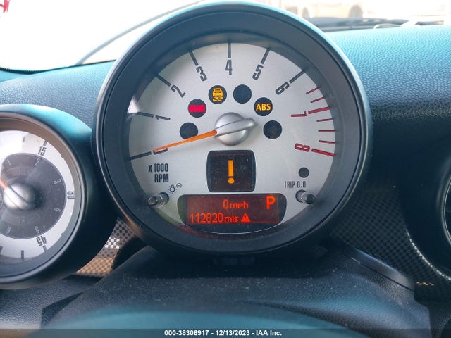2011 MINI COOPER S WMWZP3C5XBTX82690 Photo 6