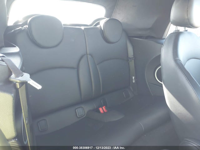 2011 MINI COOPER S WMWZP3C5XBTX82690 Photo 7