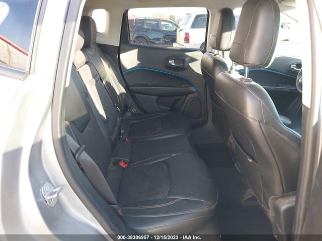 2018 JEEP COMPASS LATITUDE FWD VIN: 3C4NJCBB8JT408611