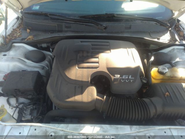 2C3CDXHG5JH166902 Dodge Charger Sxt Plus Rwd