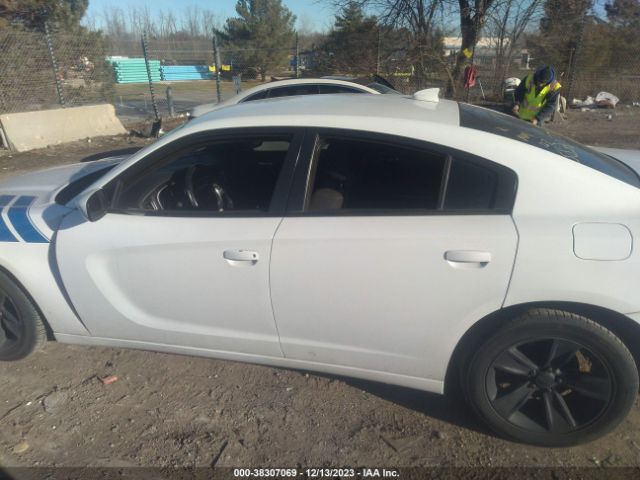 2C3CDXHG5JH166902 Dodge Charger Sxt Plus Rwd