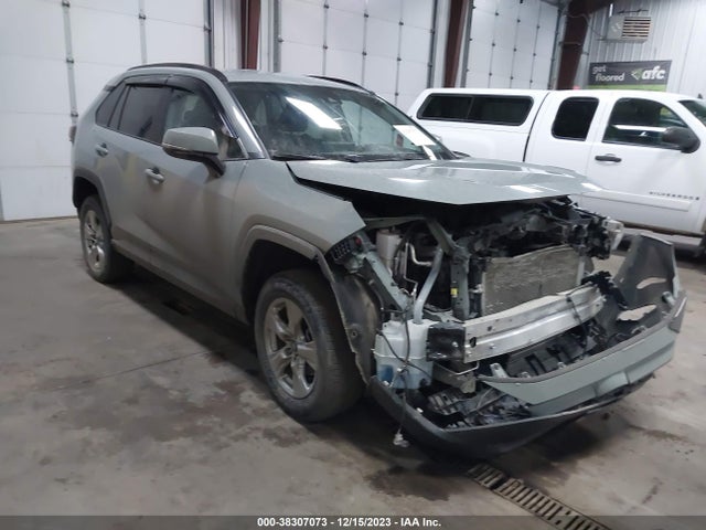 2020 TOYOTA RAV4 XLE VIN: 2T3W1RFV1LC057713
