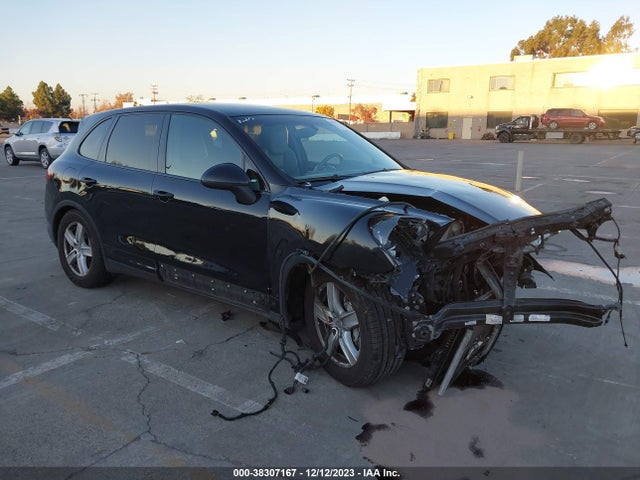 2011 PORSCHE CAYENNE WP1AB2A23BLA50045 Photo 0