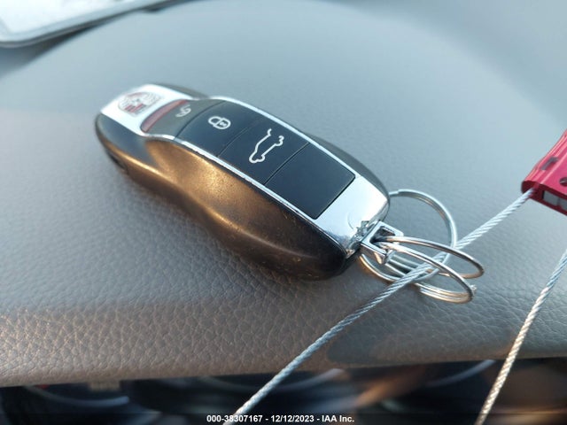 2011 PORSCHE CAYENNE WP1AB2A23BLA50045 Photo 10