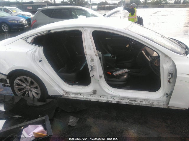 5YJSA1H16EFP60757 Tesla Model S P85