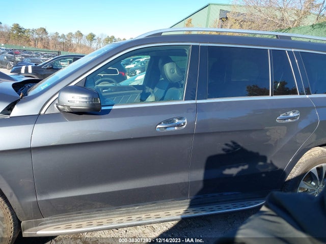 2015 MERCEDES-BENZ GL 450 4MATIC VIN: 4JGDF6EEXFA603057