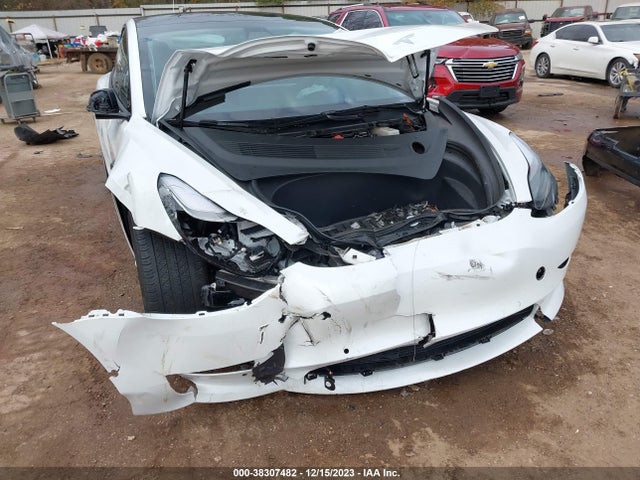 Tesla Model 3 Long Range Dual Motor All-wheel Drive 2022 5YJ3E1EB4NF126398 Image 6