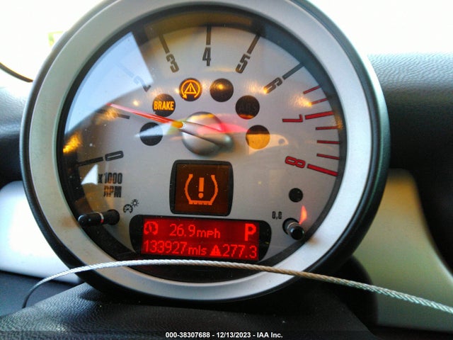 2009 MINI COOPER WMWMF33599TW78876 Photo 6