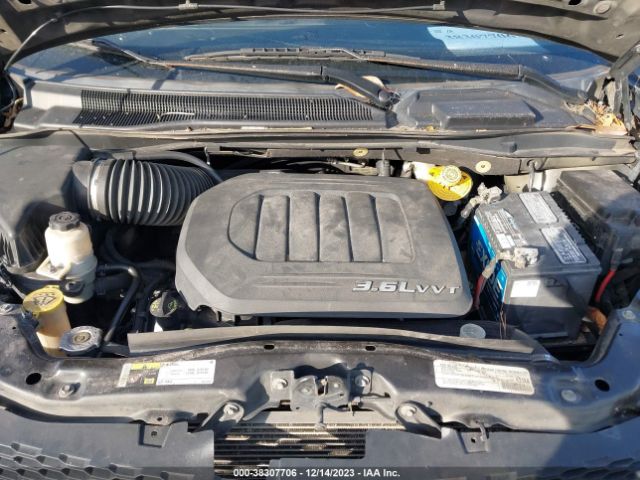 2C4RDGCG8JR297264 Dodge Grand Caravan Sxt