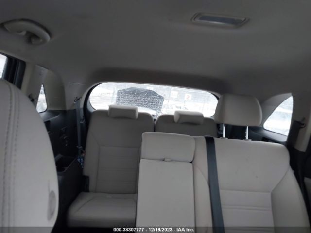 5XYPGDA3XKG573799 KIA Sorento 2.4l Lx