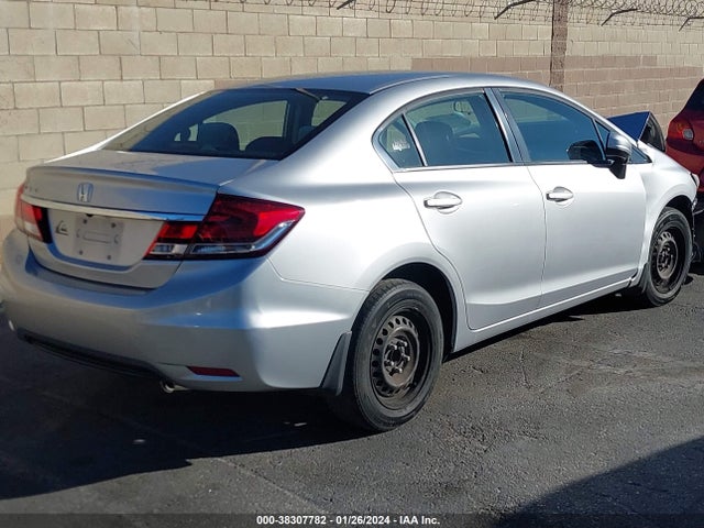 2015 HONDA CIVIC LX VIN: 19XFB2F57FE203714