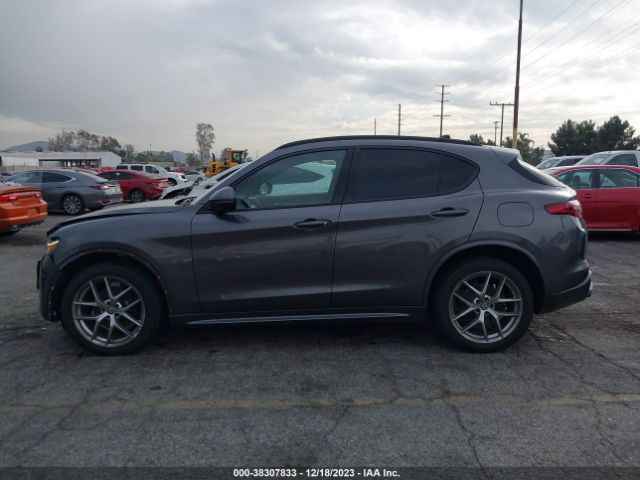 ZASPAKBN9L7C93156 Alfa Romeo Stelvio Ti Sport Awd