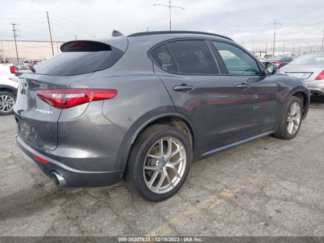 ZASPAKBN9L7C93156 Alfa Romeo Stelvio Ti Sport Awd