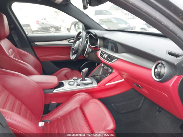 ZASPAKBN9L7C93156 Alfa Romeo Stelvio Ti Sport Awd