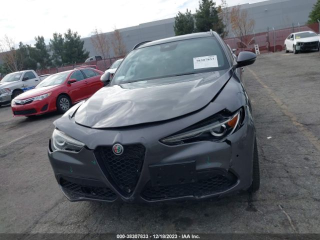 ZASPAKBN9L7C93156 Alfa Romeo Stelvio Ti Sport Awd