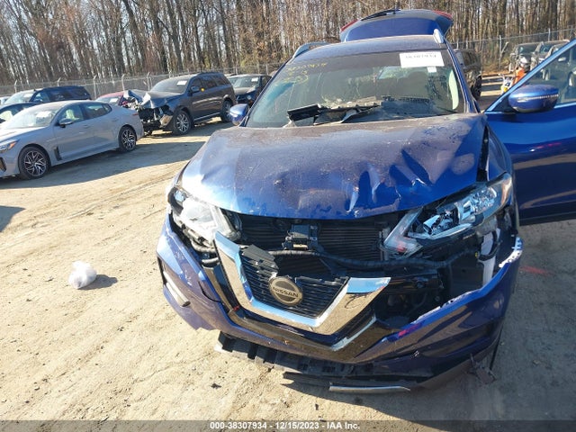2018 NISSAN ROGUE SV VIN: 5N1AT2MV4JC709071