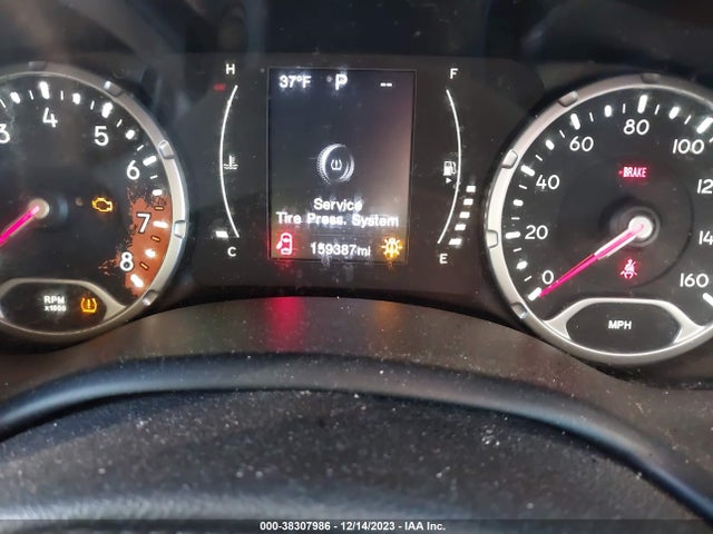 2015 JEEP RENEGADE LATITUDE VIN: ZACCJABT0FPB27969