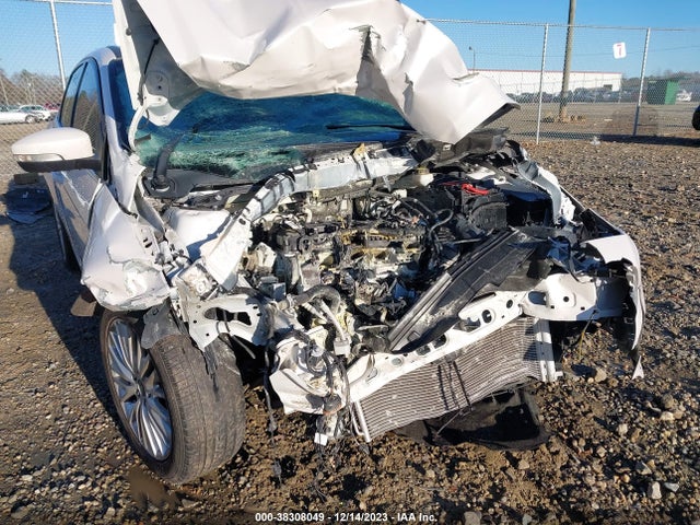 Ford Focus Titanium 2018 1FADP3J22JL314057 Image 6