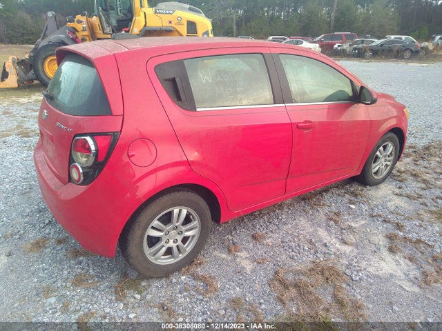 Chevrolet Sonic Lt Auto 2015 1G1JC6SH2F4139509 Image 4