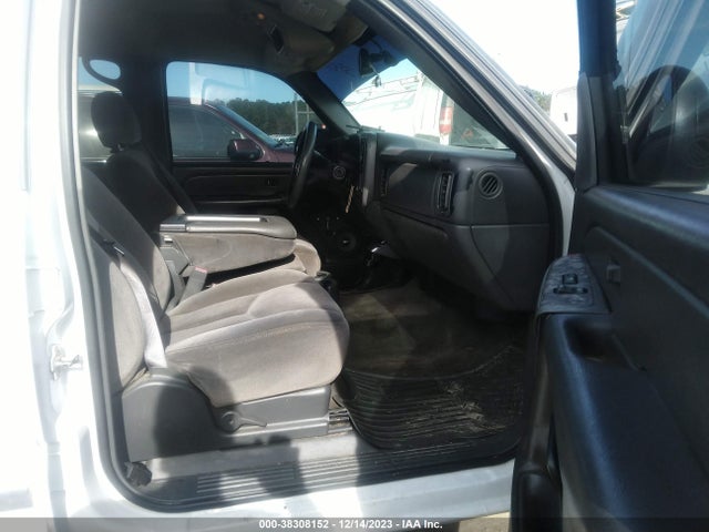 2006 GMC SIERRA 1500 SLE1 VIN: 2GTEC13T261152996