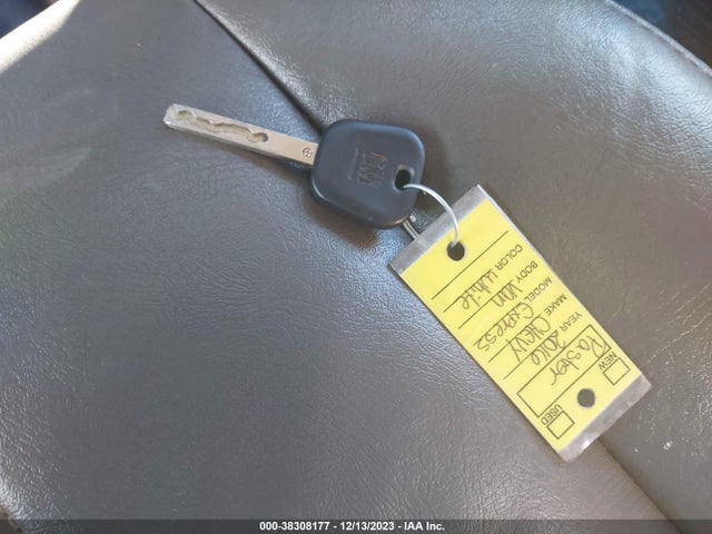 Chevrolet Express 2500 Work Van 2016 1GCWGBFF6G1154276 Image 11