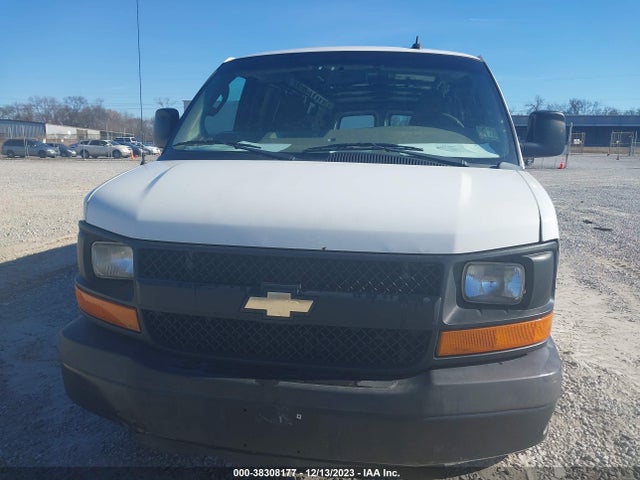 Chevrolet Express 2500 Work Van 2016 1GCWGBFF6G1154276 Image 12