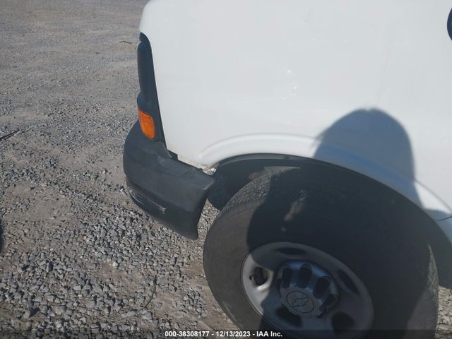 Chevrolet Express 2500 Work Van 2016 1GCWGBFF6G1154276 Image 6