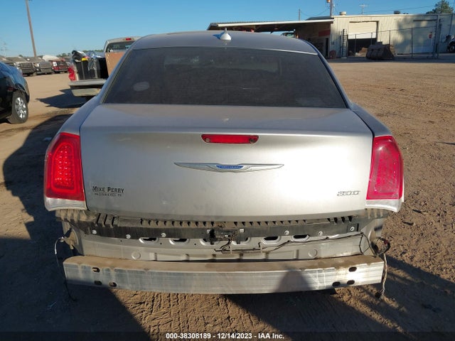 Chrysler 300 Limited 2018 2C3CCAEG6JH261974 Image 17
