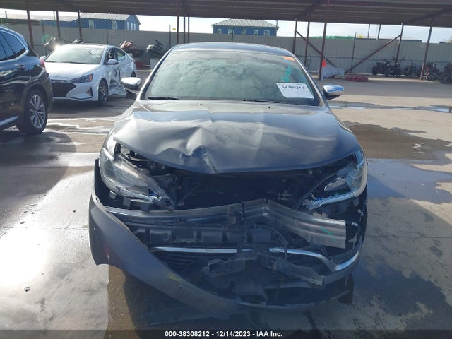 Chrysler 200 Limited Platinum 2016 1C3CCCAB6GN191494 Image 12