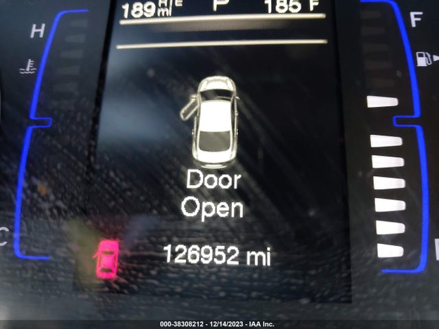 Chrysler 200 Limited Platinum 2016 1C3CCCAB6GN191494 Image 15