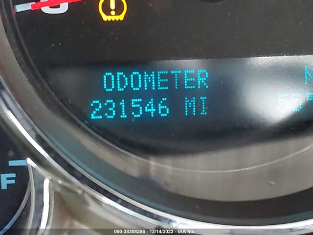 2011 CHEVROLET SILVERADO 1500 LT VIN: 3GCPKSE31BG308378