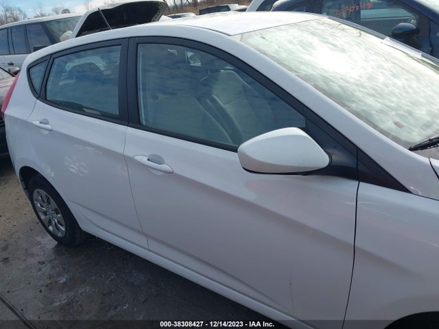 2017 HYUNDAI ACCENT SE VIN: KMHCT5AE8HU300591