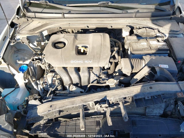 2017 HYUNDAI ELANTRA SE VIN: 5NPD74LF4HH065601