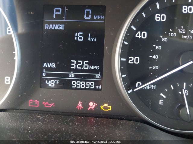 2017 HYUNDAI ELANTRA SE VIN: 5NPD74LF4HH065601