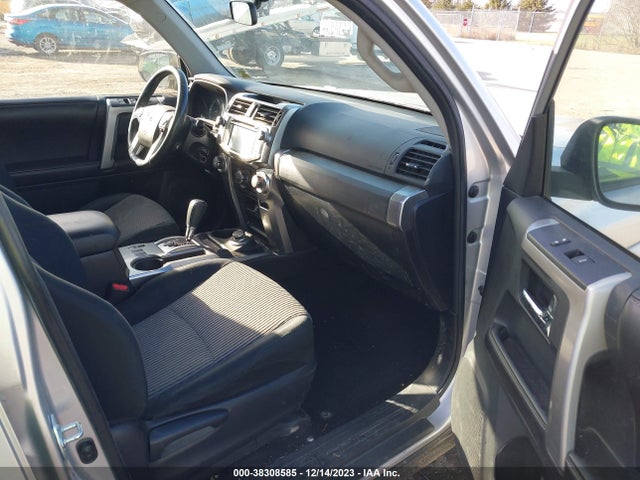 2015 TOYOTA 4RUNNER SR5 VIN: JTEBU5JR0F5230586